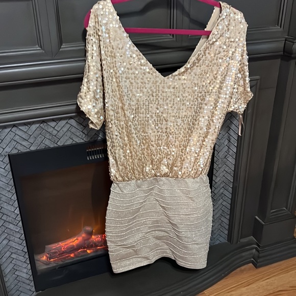 Gold sequin, Fredricks of Hollywood large - Picture 10 of 12